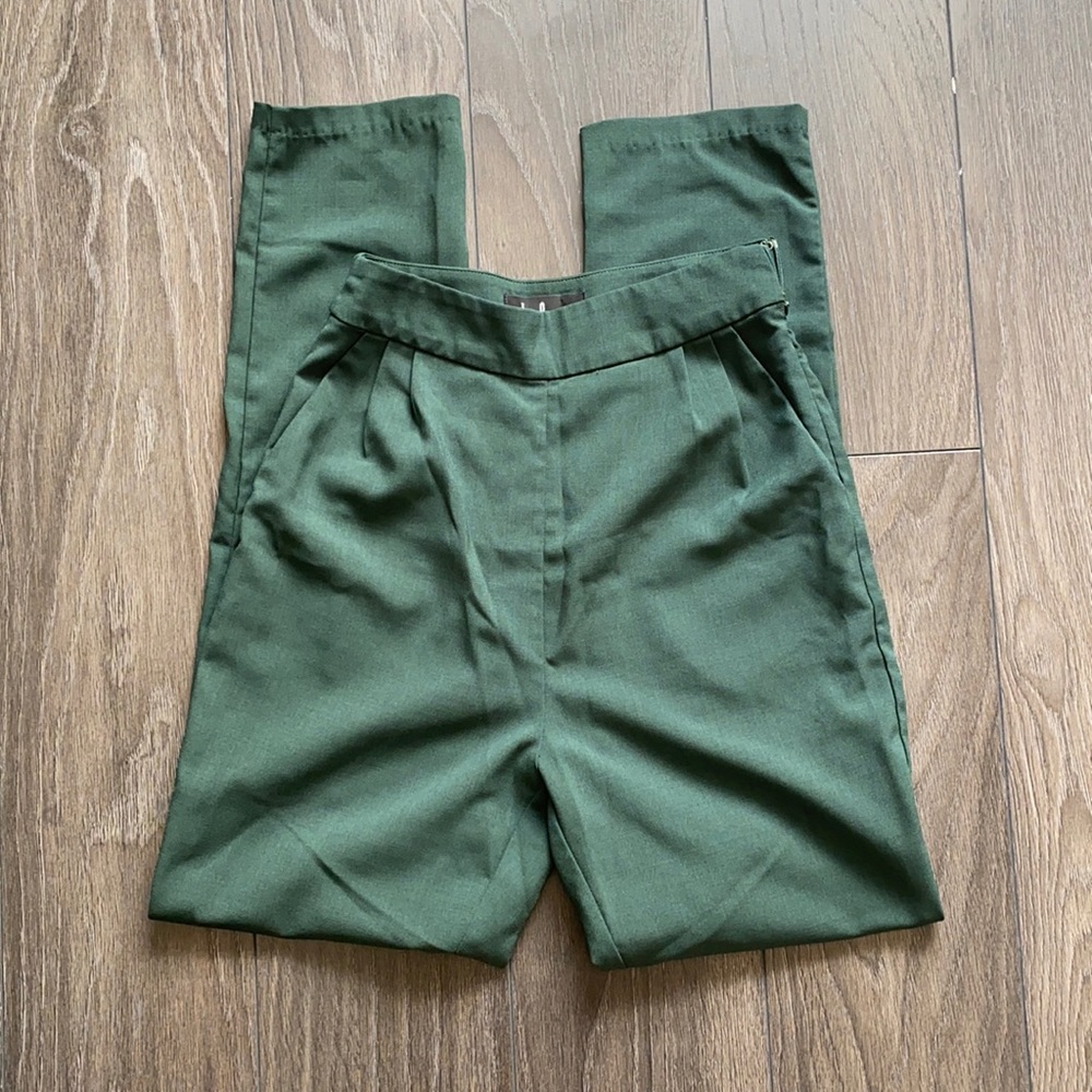 Lulu’s Dark Green Work Pant